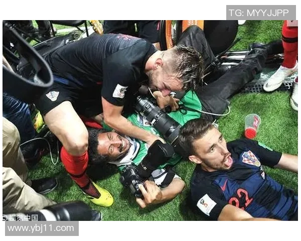 足球明星心声：那些让人心碎的伤感话语与背后的故事